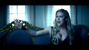 Avril_Lavigne___Let_Me_Go_ft_Chad_Kroeger_216.jpg