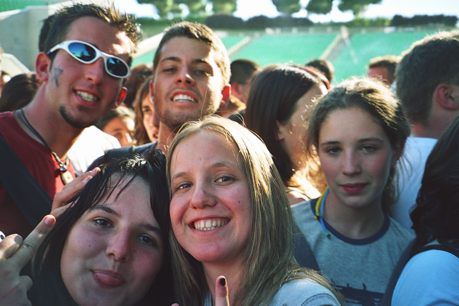 036_16.jpg