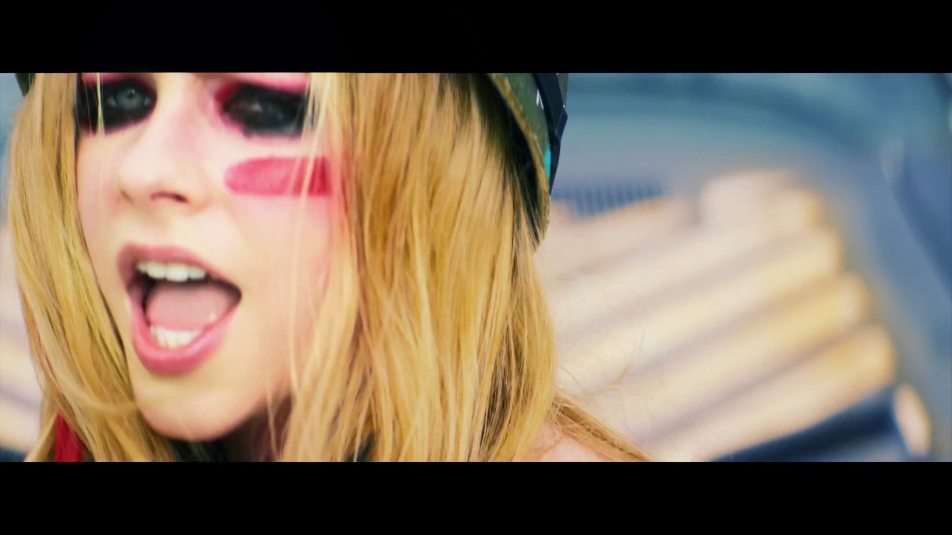 vlcsnap-2013-08-20-16h18m09s119.png