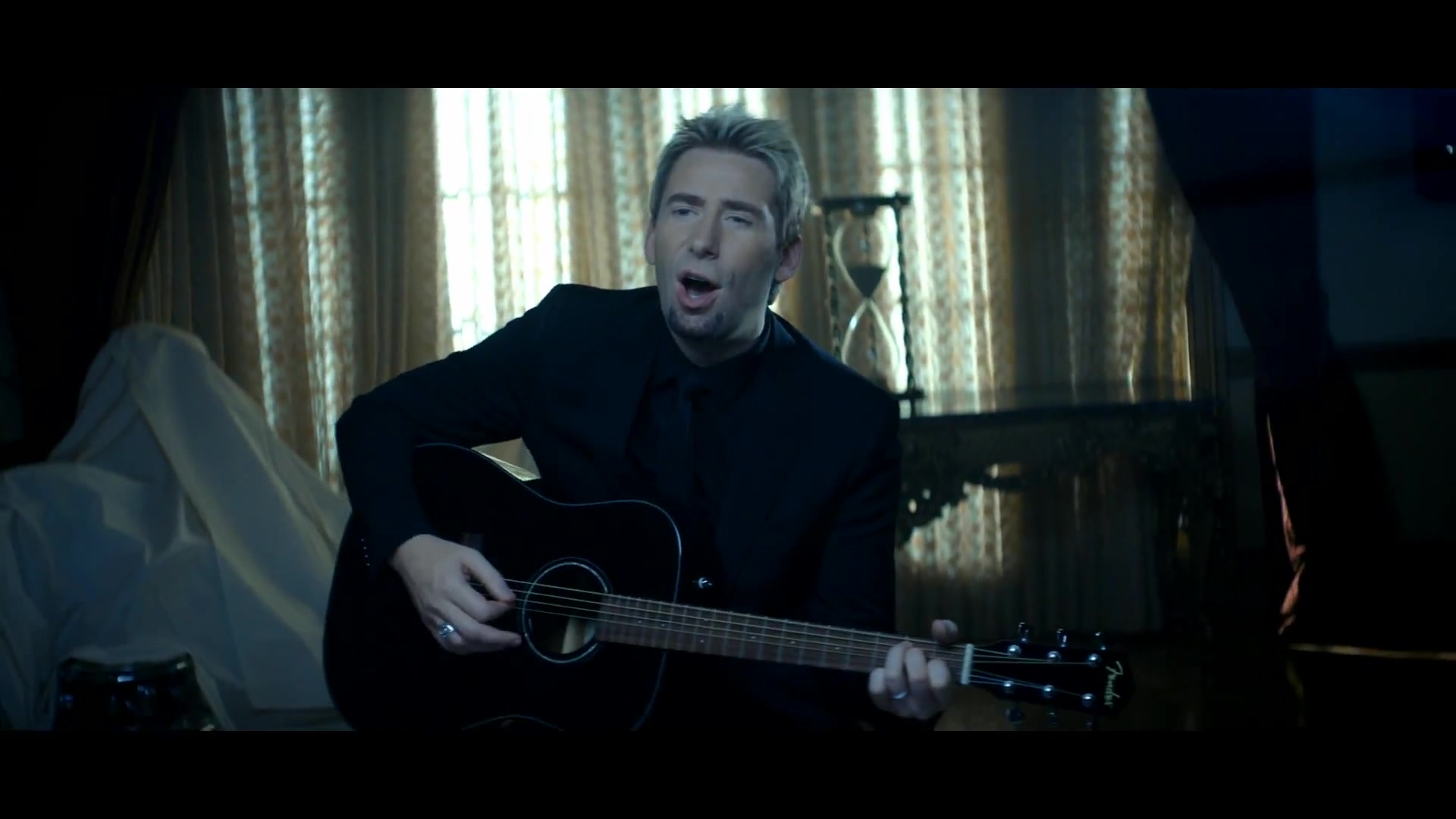 Avril_Lavigne___Let_Me_Go_ft_Chad_Kroeger_149.jpg