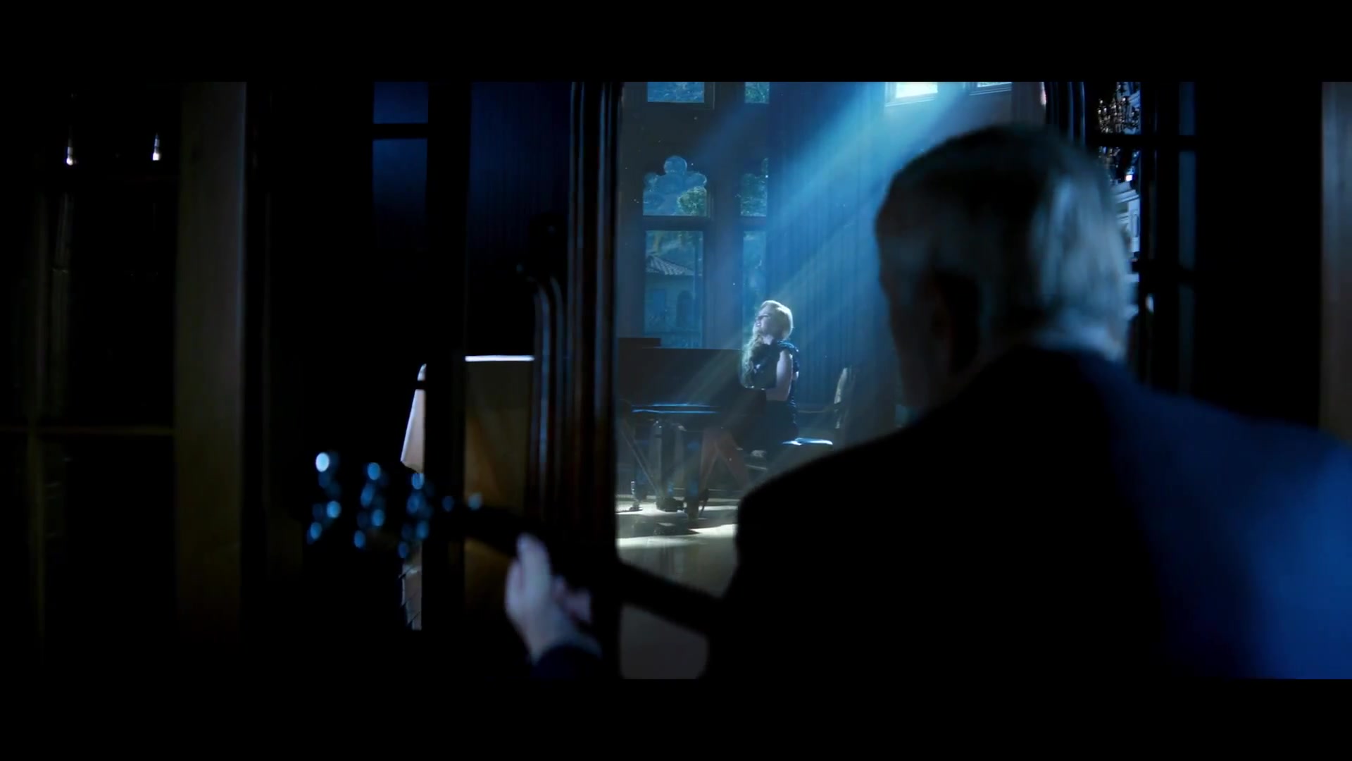 Avril_Lavigne___Let_Me_Go_ft_Chad_Kroeger_152.jpg
