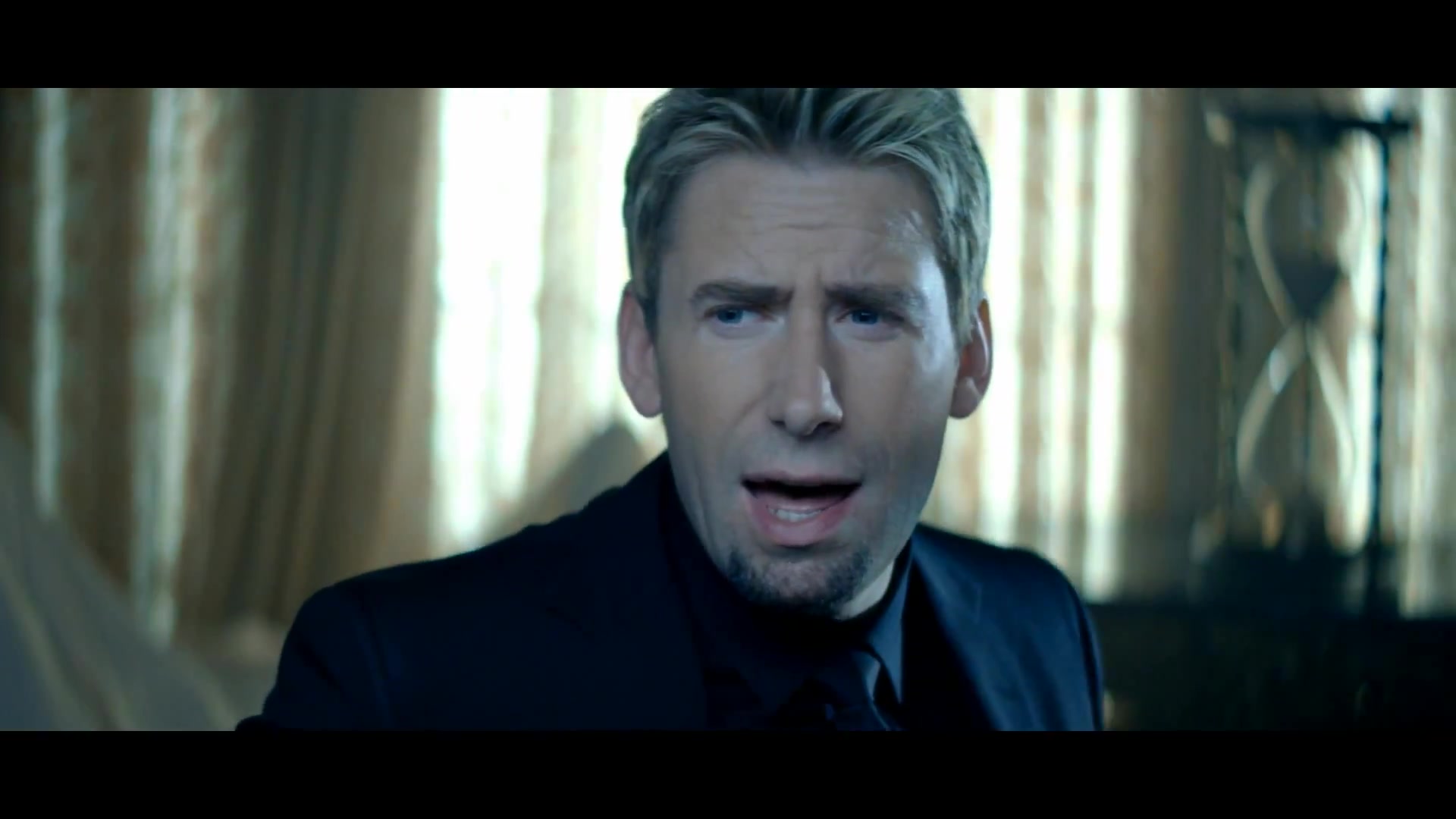 Avril_Lavigne___Let_Me_Go_ft_Chad_Kroeger_171.jpg