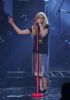 75230_avril_lavigne_07_122_808lo.jpg