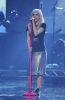 75238_avril_lavigne_08_122_346lo.jpg