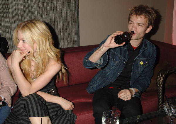 05.jpg