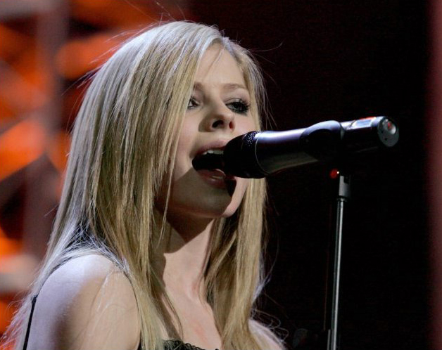 avril-lavigne-529-n23194.jpg