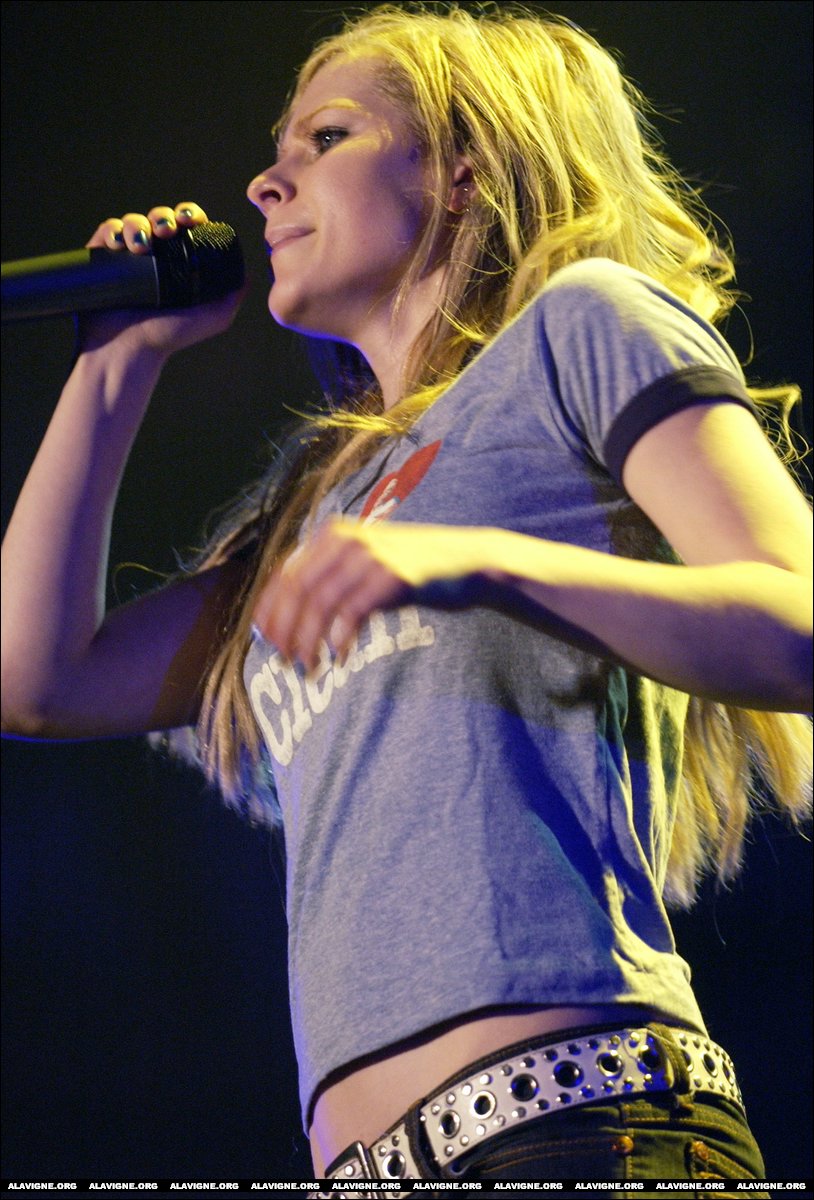 avril-lavigne-570-n23032.jpg