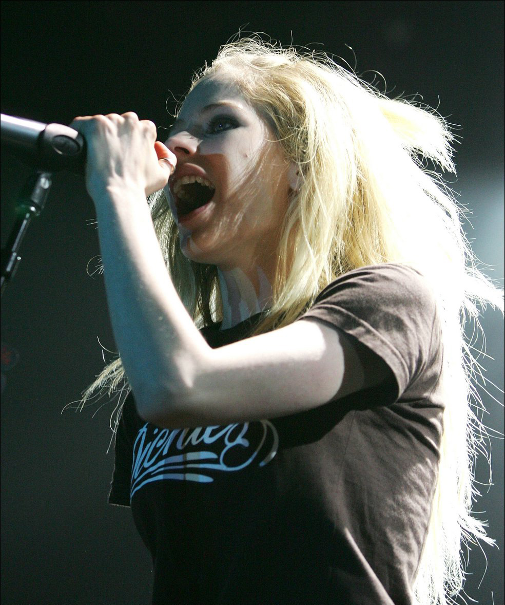 avril-lavigne-321-n25061.jpg