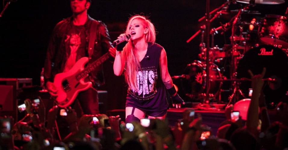 avrillavignetoursaopaulo29042014_283429.jpg