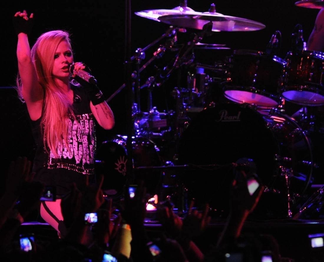 avrillavignetoursaopaulo29042014_287629.jpg