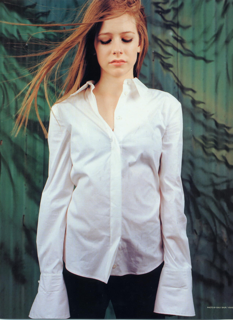 inrockgirl115tx.jpg