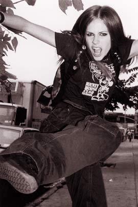 avril-lavigne-904-n9054.jpg