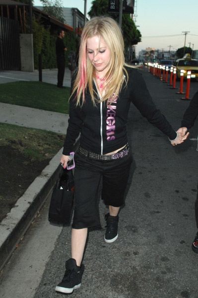 avrillavigneandderyckwhiq2.jpg