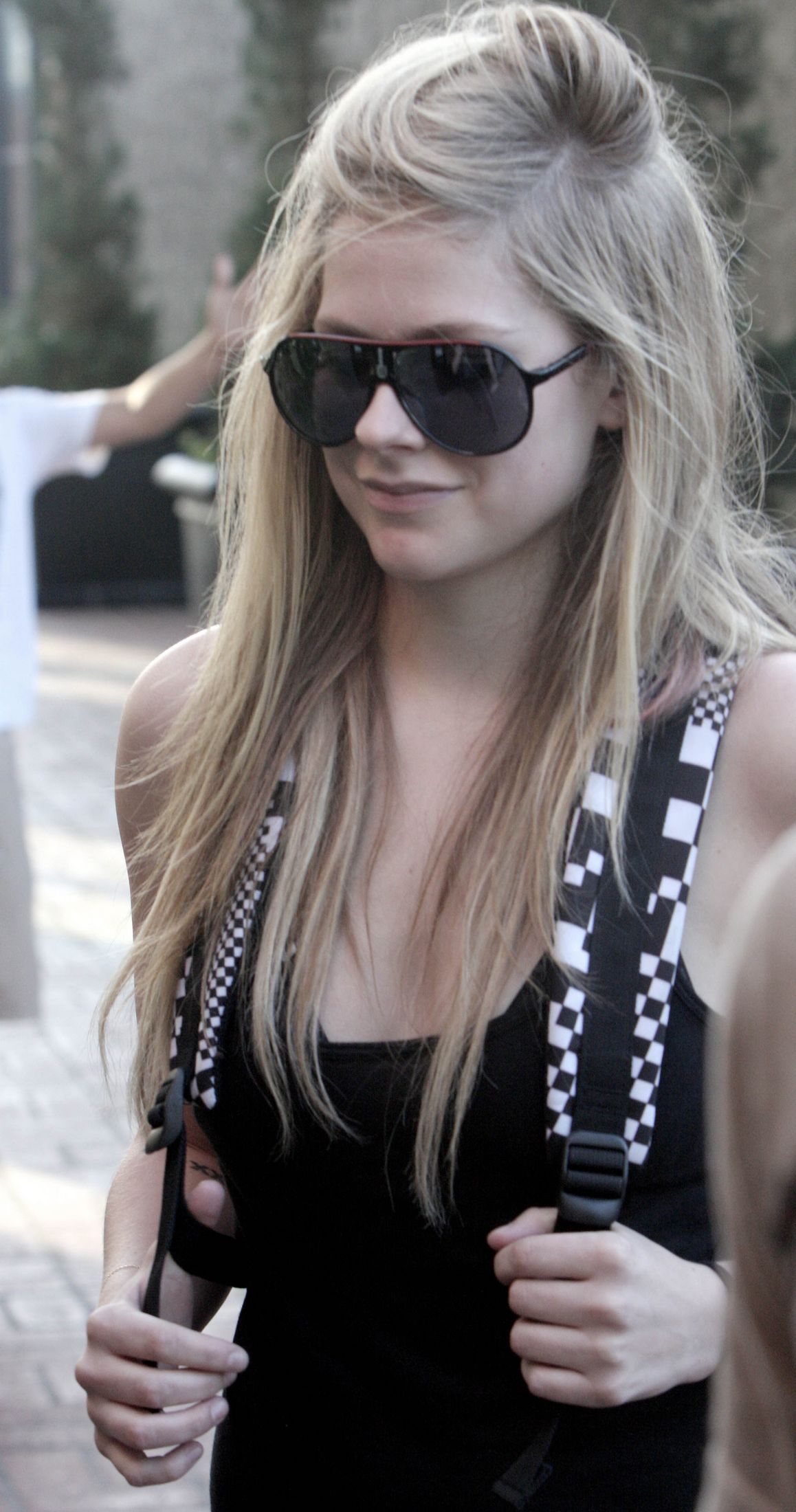 05.jpg