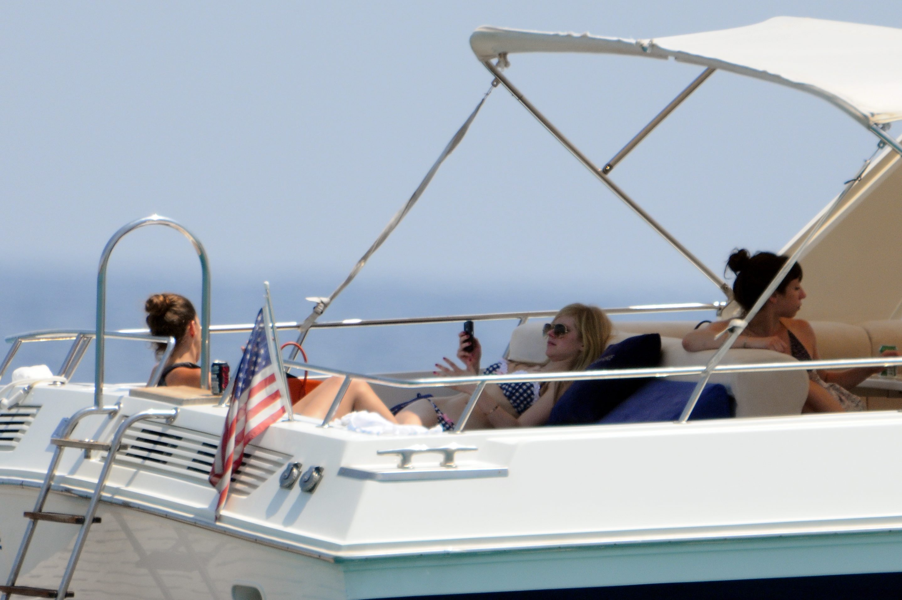 09.jpg