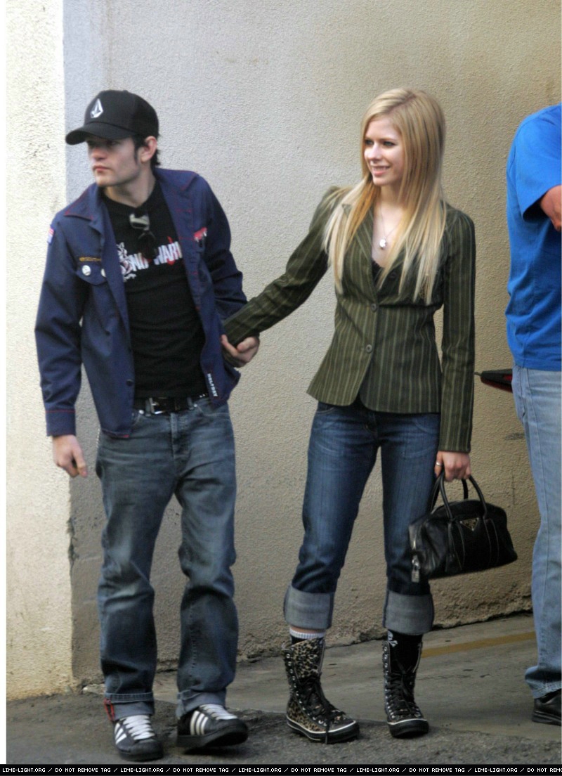 avril-lavigne-110-n23095.jpg