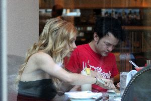 lavigne_whibley_050905_03.jpg